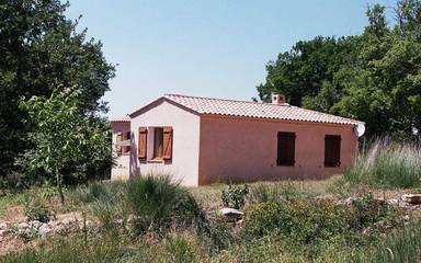 Gîte pour 6 personnes, avec jardin à Artignosc-sur-Verdon