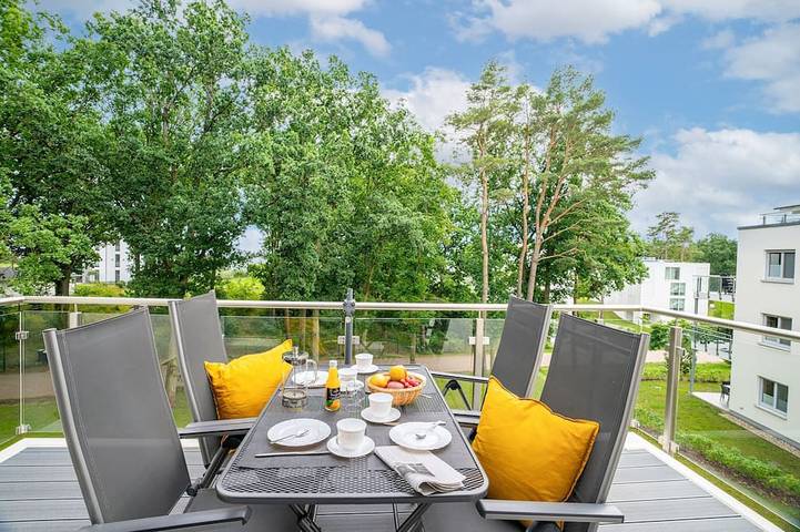 Ferienwohnung für 4 Personen, mit Sauna und Balkon sowie Pool - 1