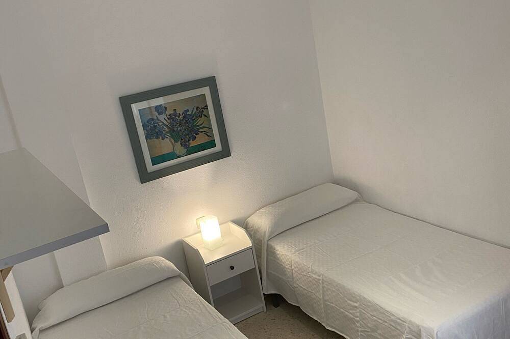 Ganze Wohnung, Bau der Marina Bay. 10 Minuten von den besten Stränden in Cadiz. in Puerto Real, Costa de la Luz