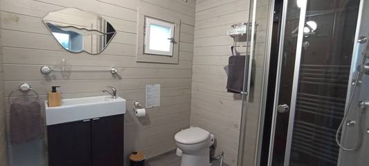 Chalet pour 3 Personnes dans Savigny-le-Vieux, Manche, Photo 3