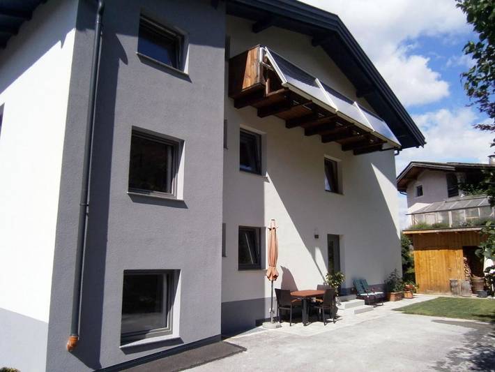 Ferienwohnung für 6 Personen, mit Terrasse und Garten sowie Ausblick in Grins - 4