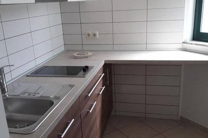 Ferienwohnung für 6 Personen, mit Terrasse in Petrcane - 4