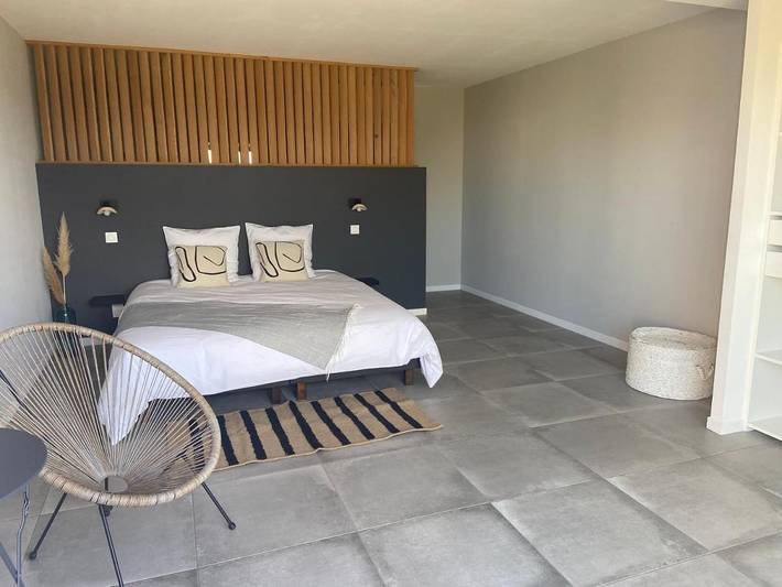 Chambre d’hôte pour 2 personnes, avec piscine et jardin à Lecci - 2