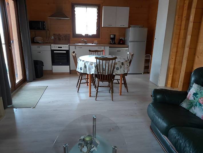 Chalet pour 4 personnes, avec terrasse, animaux acceptés dans le Jura - 3