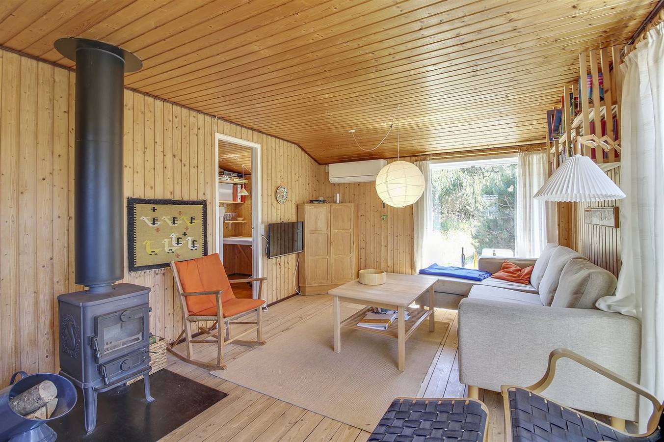 Awesome home in Oksbøl w/ Sauna, Wifi and 4 Bedrooms in Grærup, Varde Region