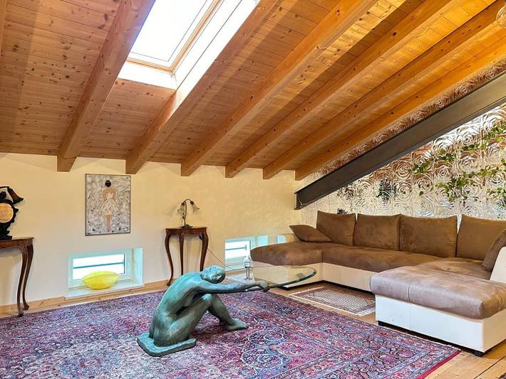 Appartamento per 4 persone, con Terrazza e Giardino nonché Vista lago e Panorama in Provincia di Pordenone