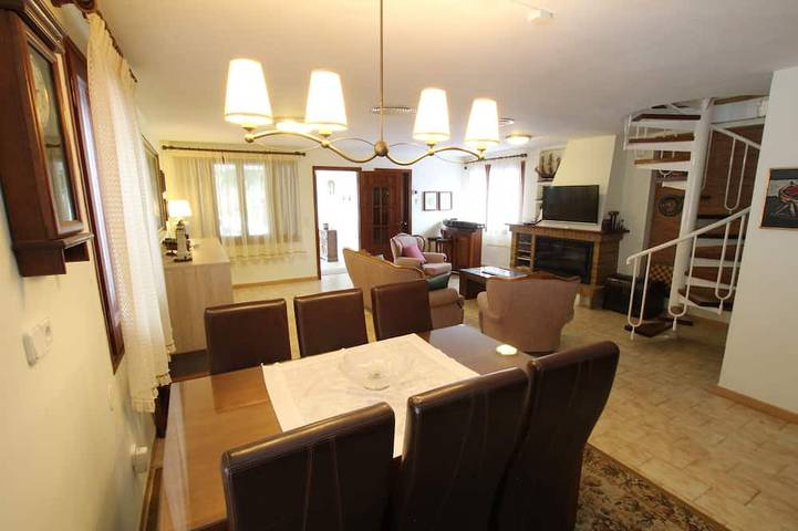 Chalet für 11 Personen, mit Garten und Whirlpool an der Costa Dorada - 4