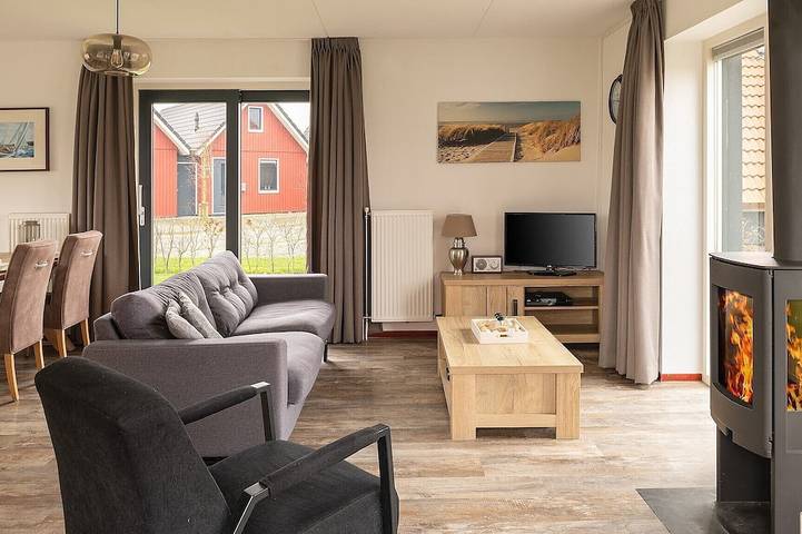 Ferienhaus für 4 Personen, mit Terrasse und Garten