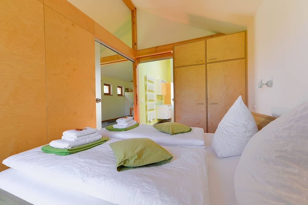 Ganze Wohnung, Moderne Ferienwohnung im Ökodorf Brodowin in Brodowin, Chorin