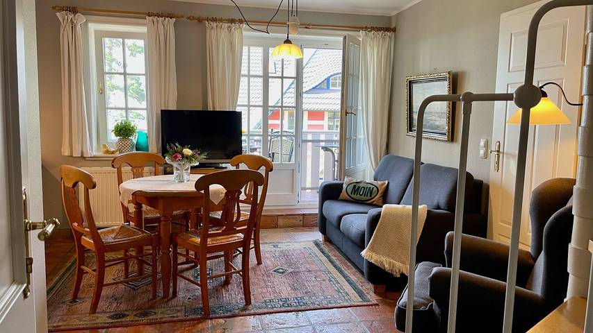Ferienwohnung für 4 Personen, mit Balkon in Ahrenshoop - 2