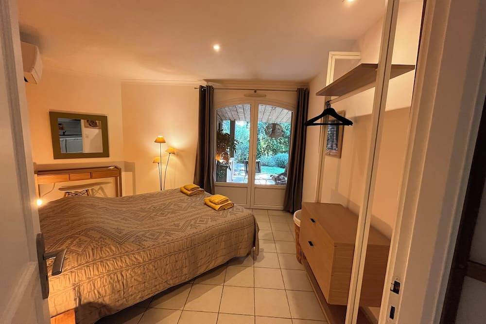 Geheel appartement, Charming, peaceful gîte with swimming pool and jacuzzi in Tourrettes-sur-Loup, Cannes regio
