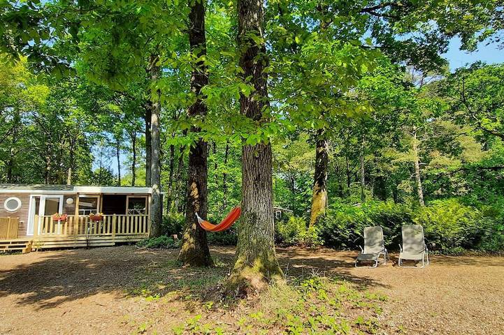 Camping pour 6 personnes, avec Piscine