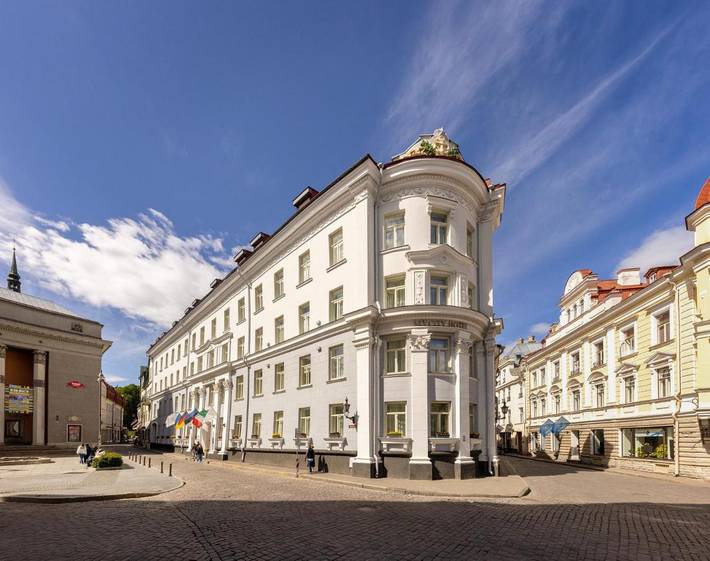 Hôtel pour 2 personnes, avec sauna ainsi que terrasse et jacuzzi