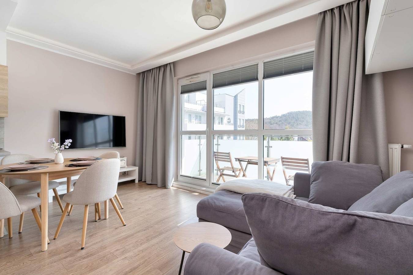 Entire apartment, Modern Apartment | Parking, Balcony, Workspace in Gdynia, Tricity