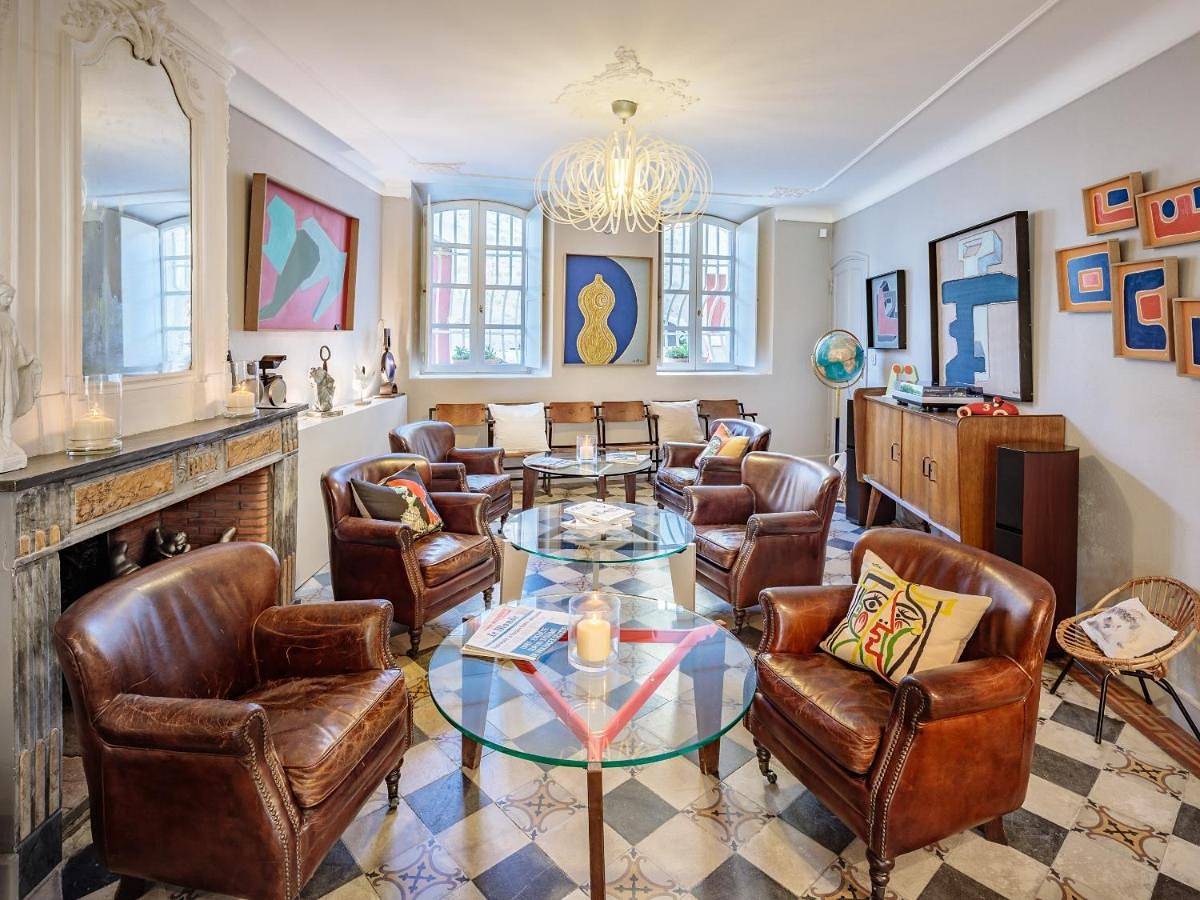 Hôtel La Suite in Villeneuve-lès-Avignon, Région de Nîmes