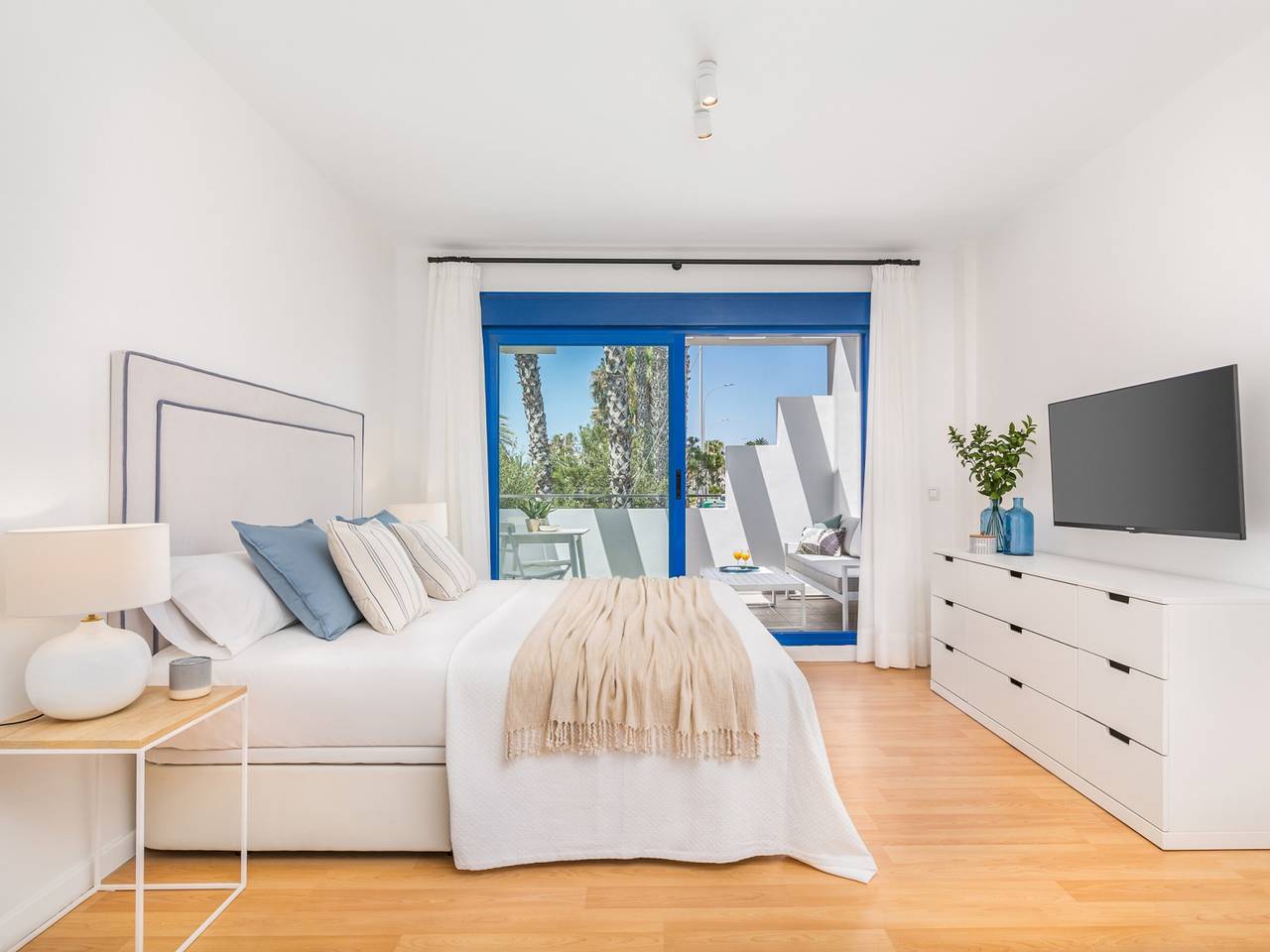 Ganzes Studio, Studio moderne pour 4 pers. proche mer à Malaga - Clim, wifi, cuisine équipée in Málaga (Este), Malaga