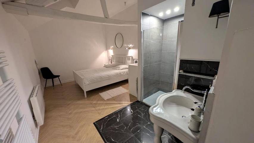 Location de vacances pour 6 personnes, avec terrasse et vue, adapté aux familles à Fontainebleau - 3