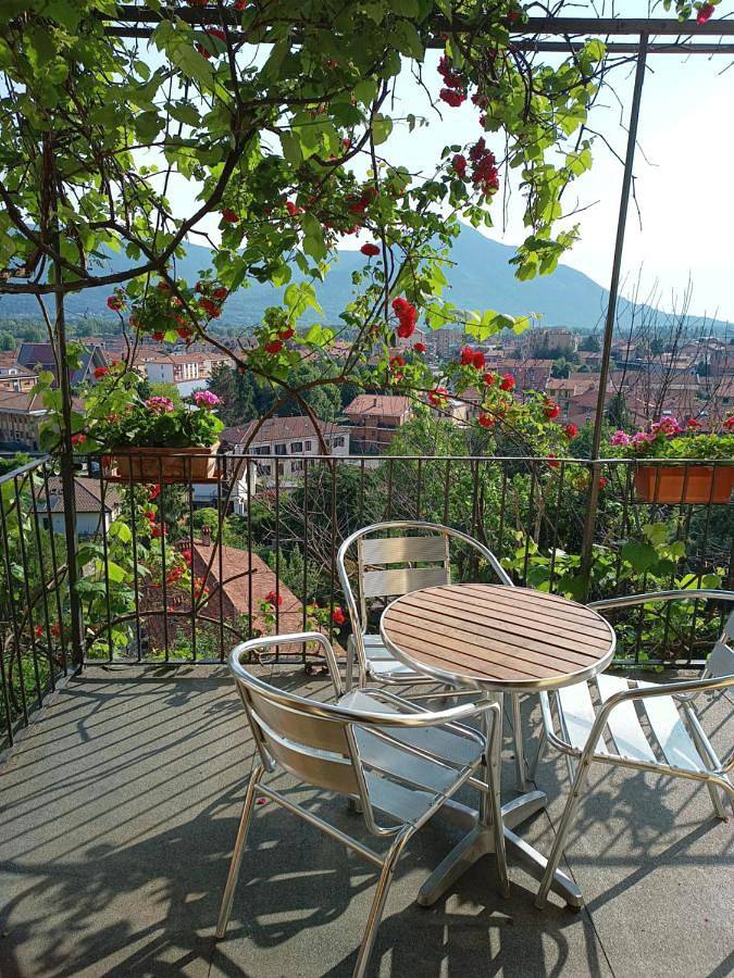 Casa vacanza per 5 persone, con Balcone e Terrazza nonché Panorama a Avigliana