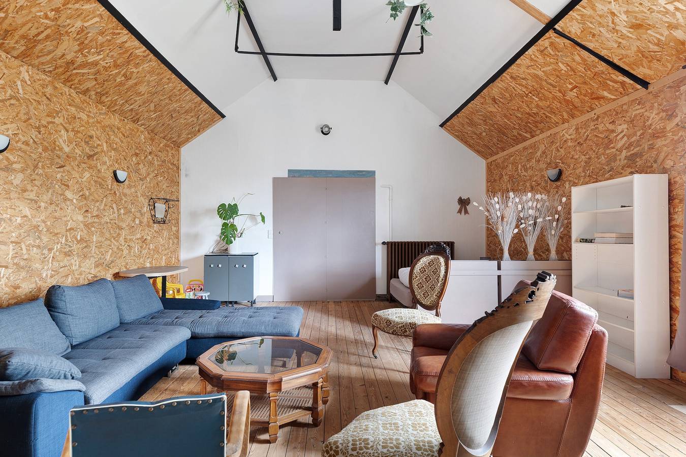 La Maison de Léonie avec terrasse, jardin privé et Wi-Fi in Bourgueil, Vallée de la Loire