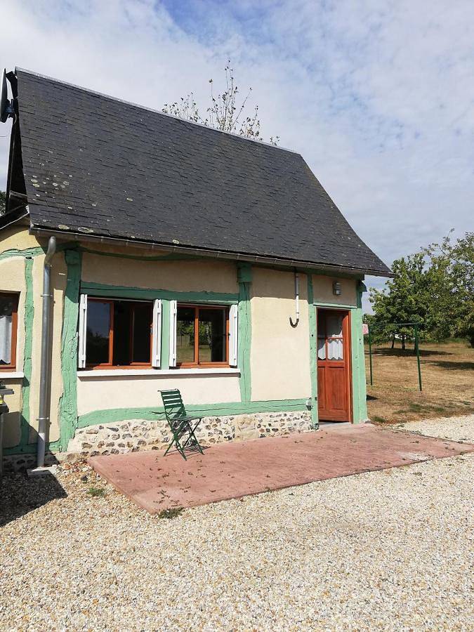 Location de vacances pour 4 personnes, avec jardin à Vascœuil