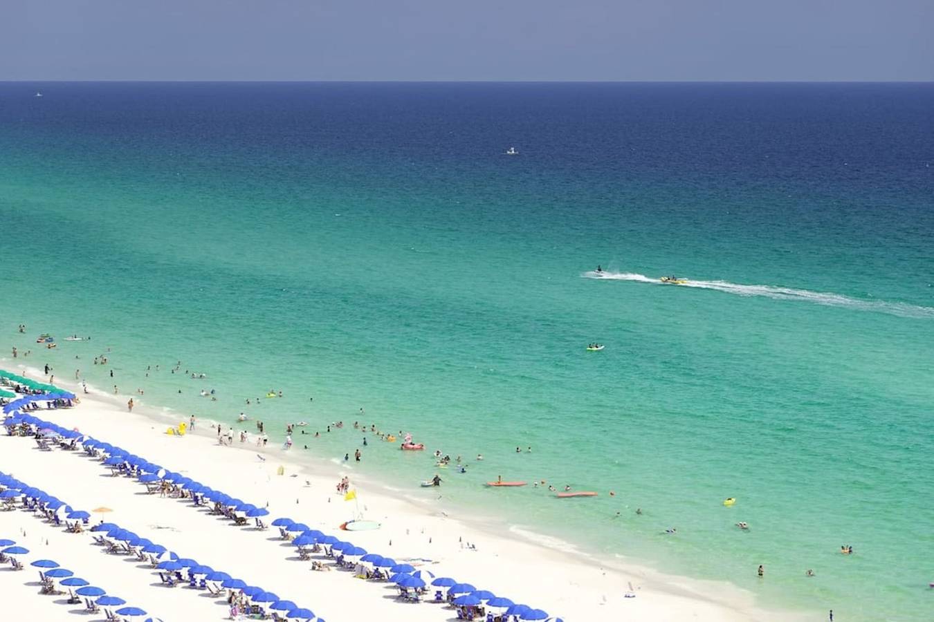 Appartement entier, The Scallop by Brightwild Beachfront Condo in Destin, Emerald Coast