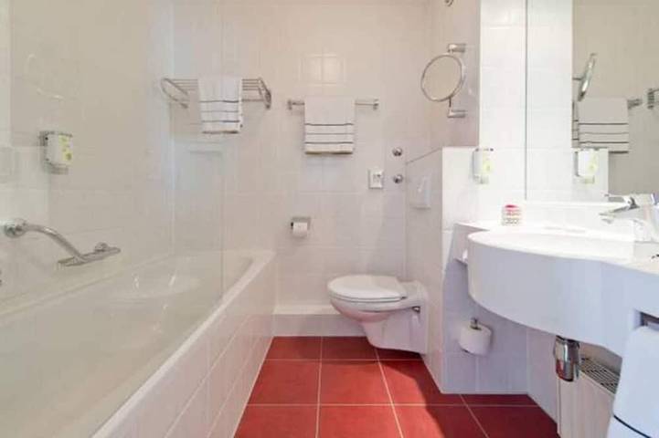 Hotel für 2 Personen, mit Garten und Sauna in Rheinebene - 4