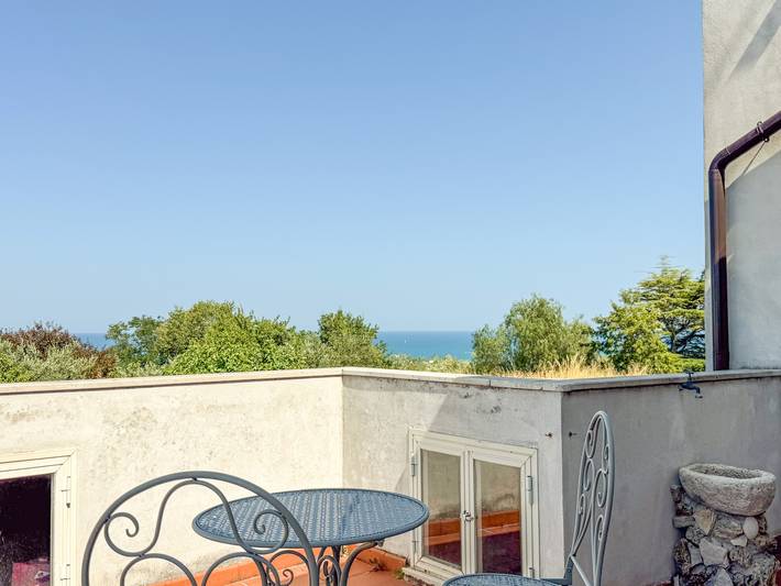 Chalet para 8 personas, con vistas además de jardín y balcón - 1