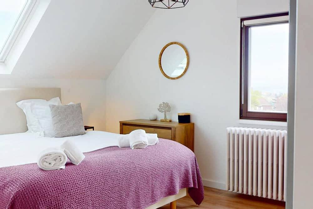 Entire apartment, Gite du Holzweg Les Cigognes Duplex in Mittelbergheim, Sélestat-Erstein region