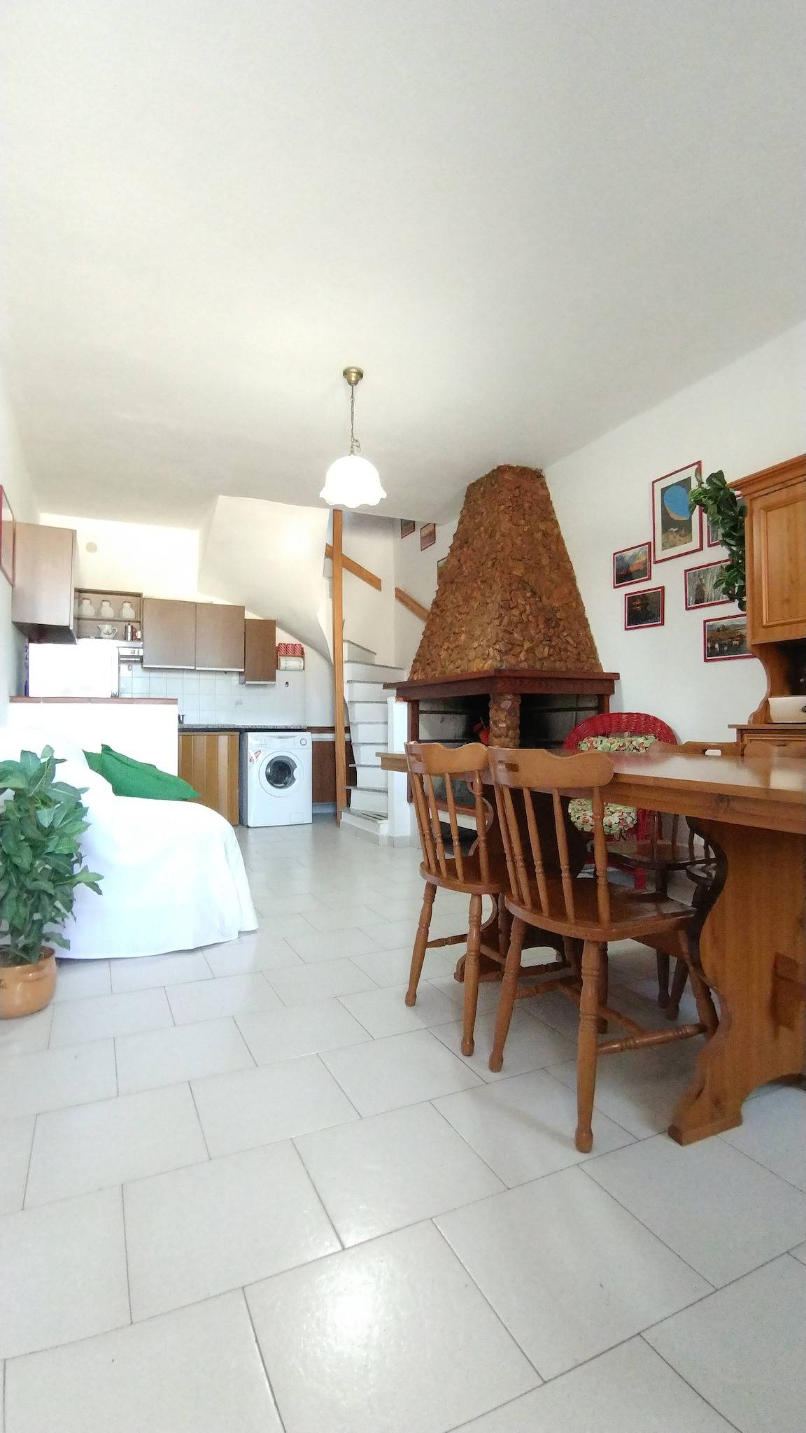 Apartamento entero, Spartan apartment - a stone's throw from the sea in Calasetta, Isla de Sant'Antioco