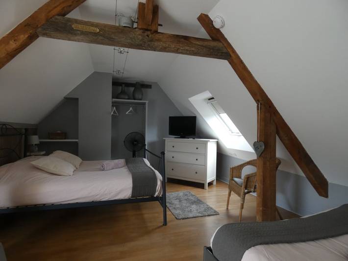 Chambre d’hôte pour 5 personnes, avec jardin dans le Calvados - 4