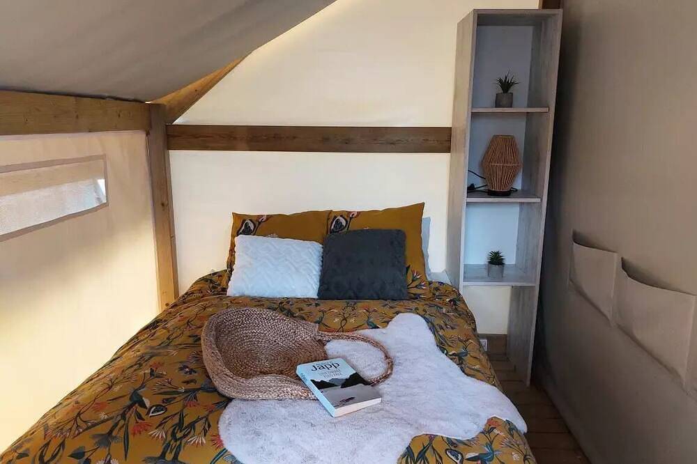 Insolite Ecolodge 4 personnes 4 personnes in Les Moutiers-en-Retz, Côte de Jade