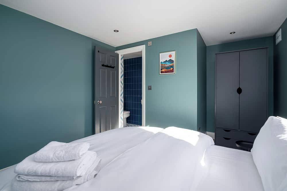 Moonbeam Cottage - Cozy Cottage in London. Pet friendly! in Bromley, London