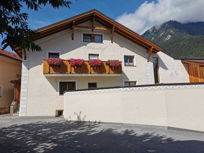 Ferienhaus für 4 Personen, mit Garten in Pfunds