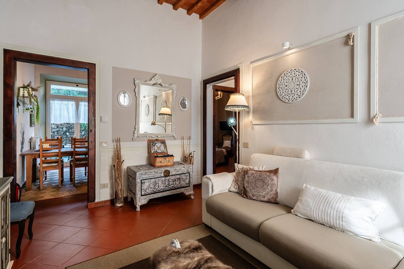 Maison De Jardin 94m² - Suite Romántica con Jacuzzi Privada in Lucca, Colline Lucchesi