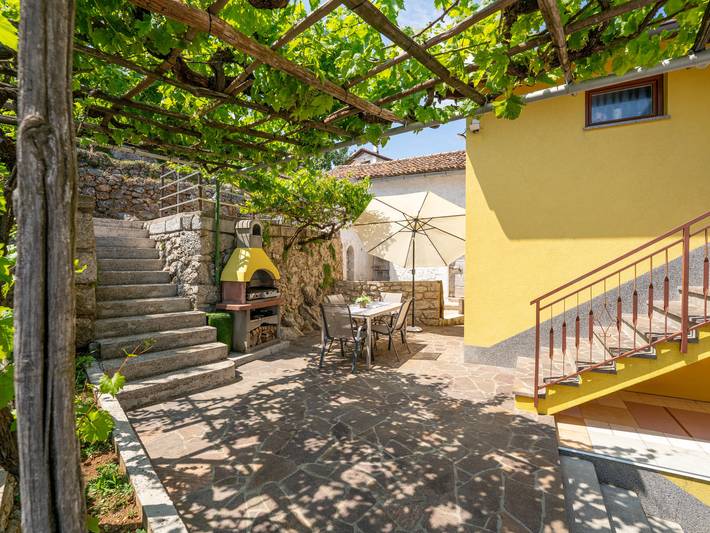 Ferienwohnung für 5 Personen, mit Balkon und Terrasse sowie Garten und Ausblick in Opatija Riviera - 3