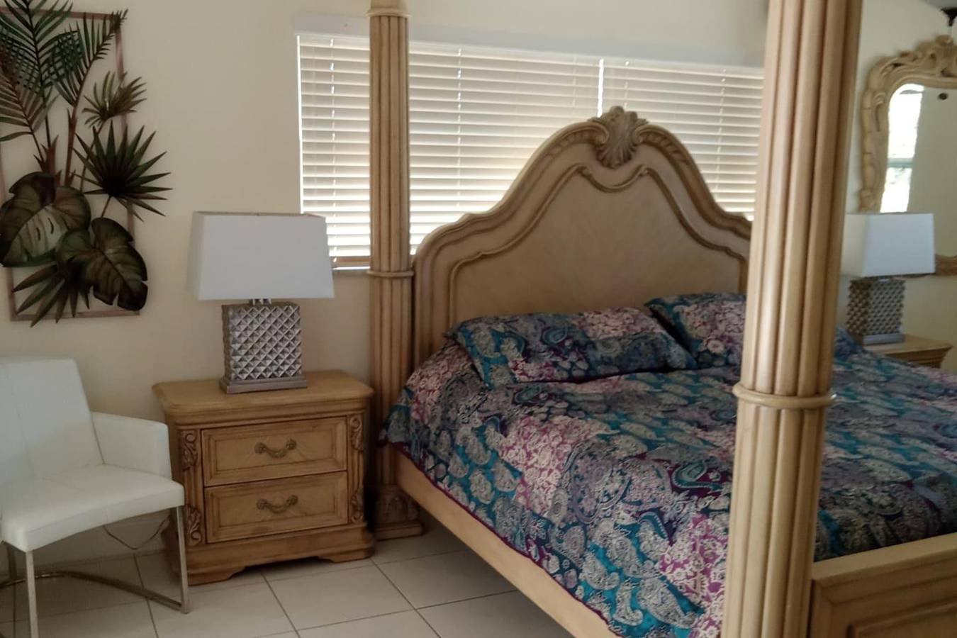 Villa - Sleeps 6 & sports boat in Cape Coral, Southwest Florida