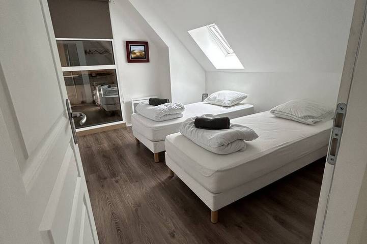 Location de vacances pour 8 personnes, avec Terrasse et Jardin dans Caffiers - 4