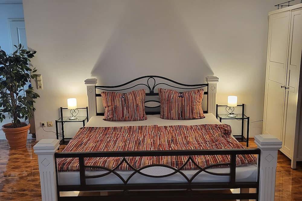Ganze Wohnung, Ferienapartment Schlummerhausen - Ferienapartment Schlummerhausen in Beilstein in Beilstein, Stadt, Stuttgart Region
