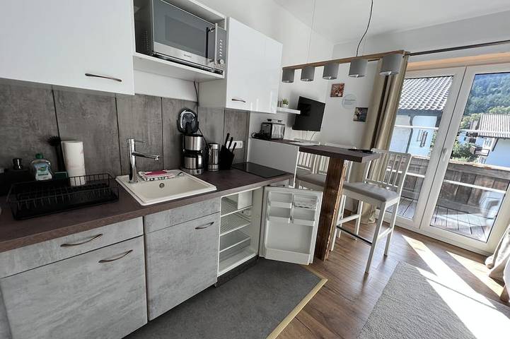 Hütte für 2 Personen, mit Terrasse, mit Haustier in Garmisch-Partenkirchen