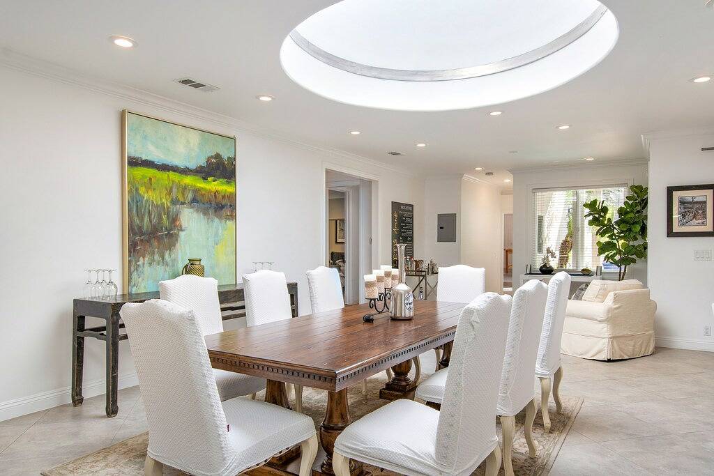 Beverly Hills Mediterranean Estate 90210 10 Beds 9.5 Bathrooms. 7 ensuite. in Los Angeles, Los Angeles County