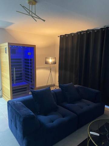 Gîte pour 3 personnes, avec sauna ainsi que jacuzzi et terrasse, animaux acceptés à Mondonville (homonymie)