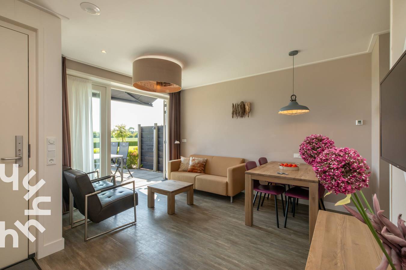 Ganze Wohnung, Gemütliches 4-Personen-Ferienhaus mit Sonnenterrasse und Sonnendusche, bei Oostkapelle in Oostkapelle, Walcheren