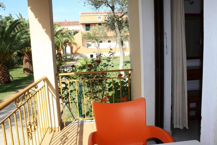 Appartement entier, Appartement de vacances pour 2 personnes avec terrasse in Kavos, Corfou