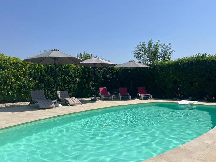 Apartamento de vacaciones para 6 personas, con jardín y piscina - 1