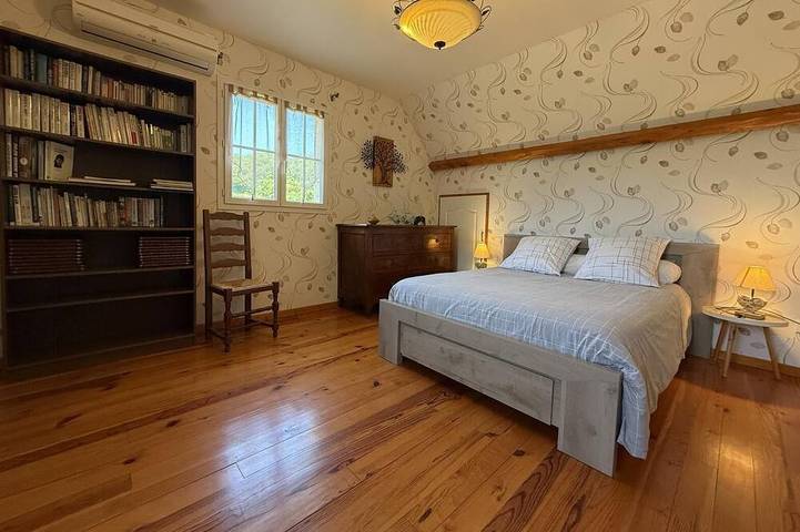 Location de vacances pour 5 personnes, avec jardin à Monein - 2