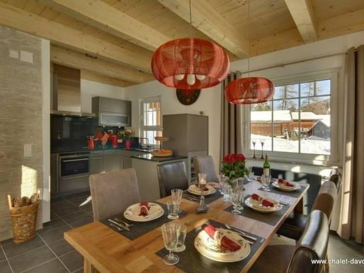 Ferienhaus für 6 Personen, mit Balkon und Terrasse sowie Garten und Sauna in Davos - 4