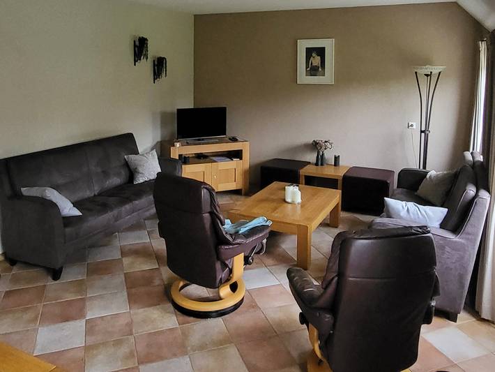Gemütliche Gruppenunterkunft für 15 Pers. geeignet in Drenthe in Ruinen, Nationalpark Dwingelderveld