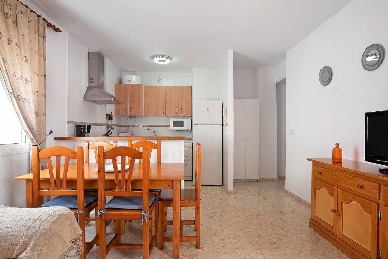Apartamento entero, Apartamento "Sagasta 1 - Andalmar" cerca del mar con Wi-Fi in Conil de la Frontera, Costa de la Luz