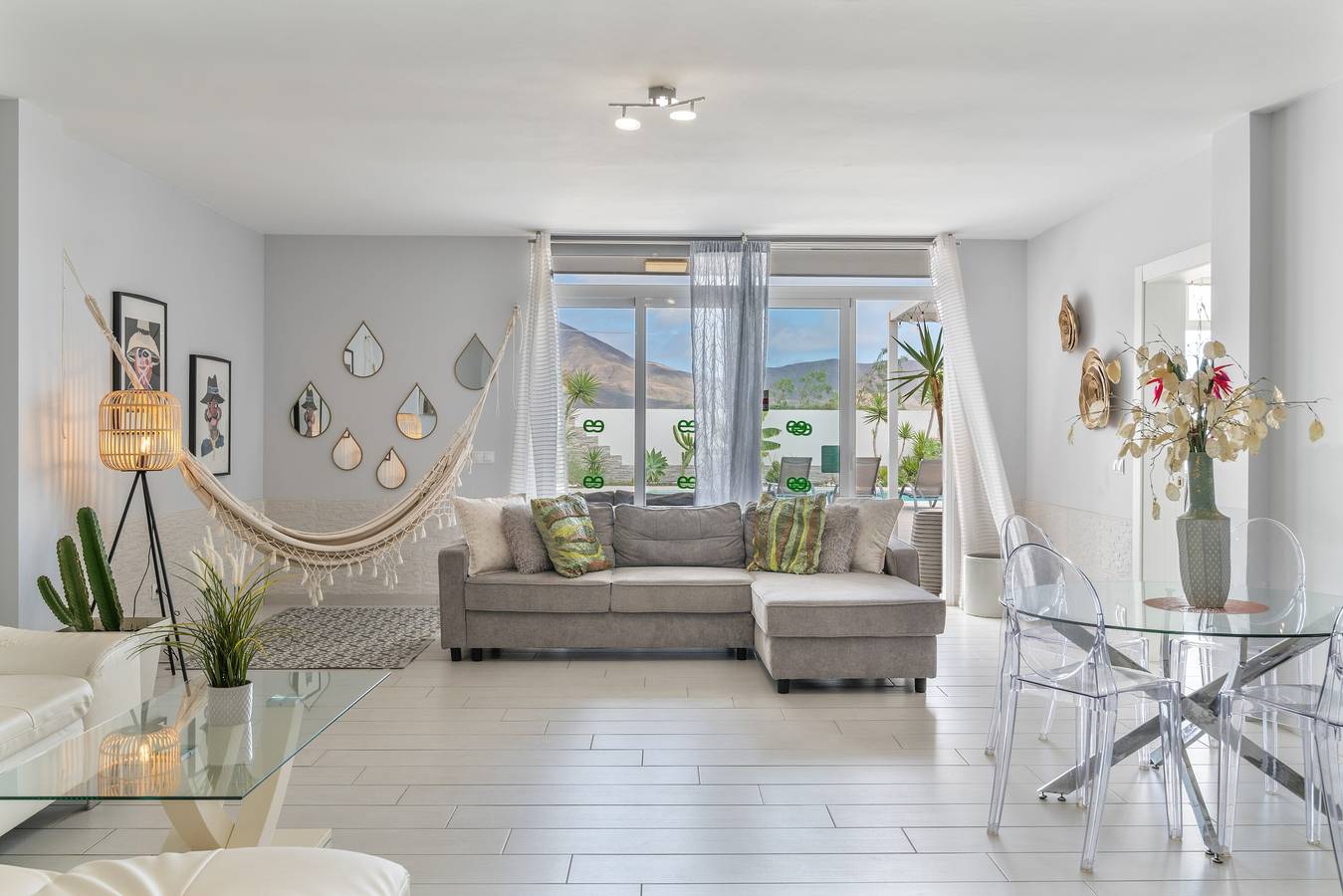 Maison de vacances 'Villa Carol' avec vue sur la montagne, Wi-Fi et climatisation in Playa Blanca, Yaiza