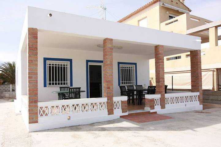 Casa de vacaciones para 8 personas, con terraza y jacuzzi, Se admiten mascotas - 1